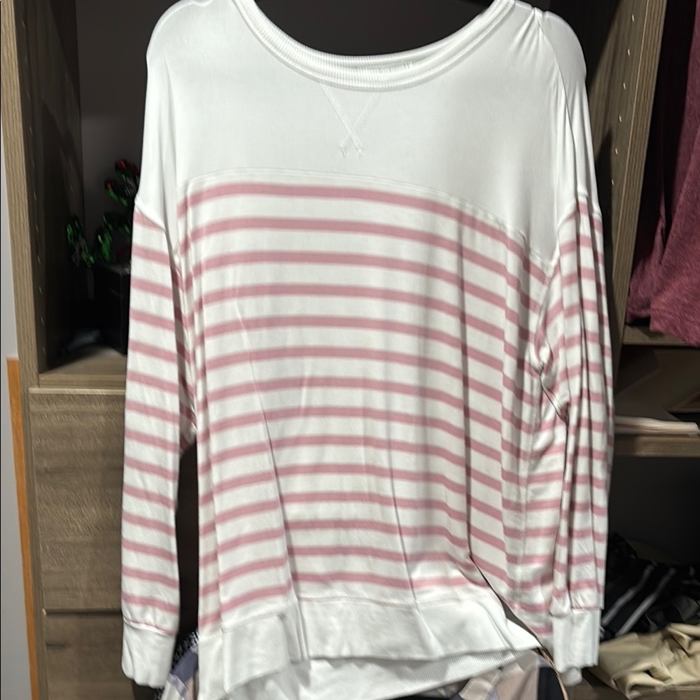 Workshop Republic Clothing Pink and White Boxy Hoodie